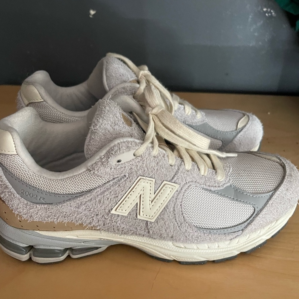 New balance sneakers